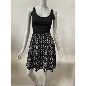 Joe B By Joe Benbasset Womens Flare Skirt Black White Herringbone Stretch M